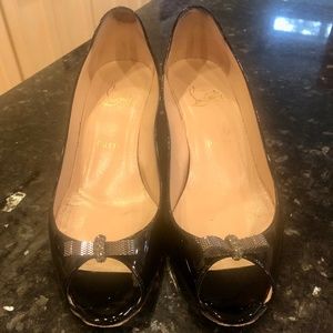 Christian Louboutin black patent leather peep toe pumps